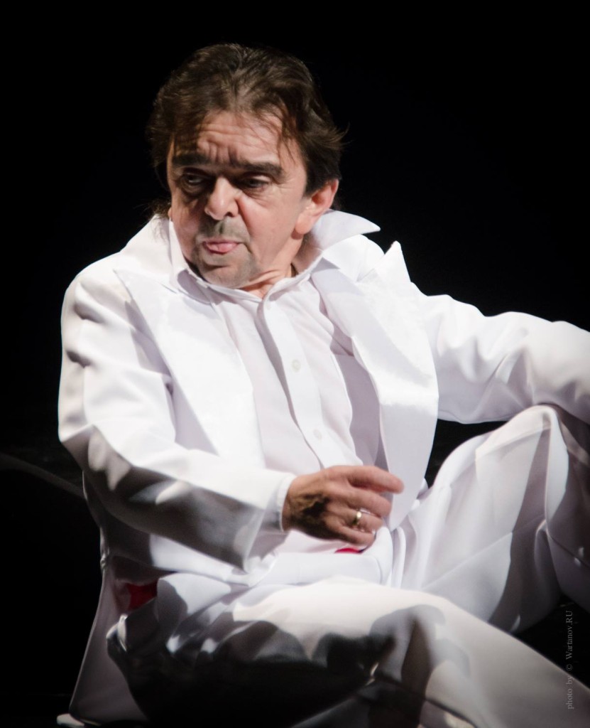 Спектакль по роману "Театральная история"