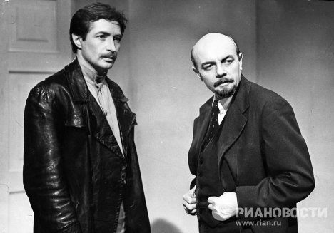 Кирилл Лавров в роли Ленина
